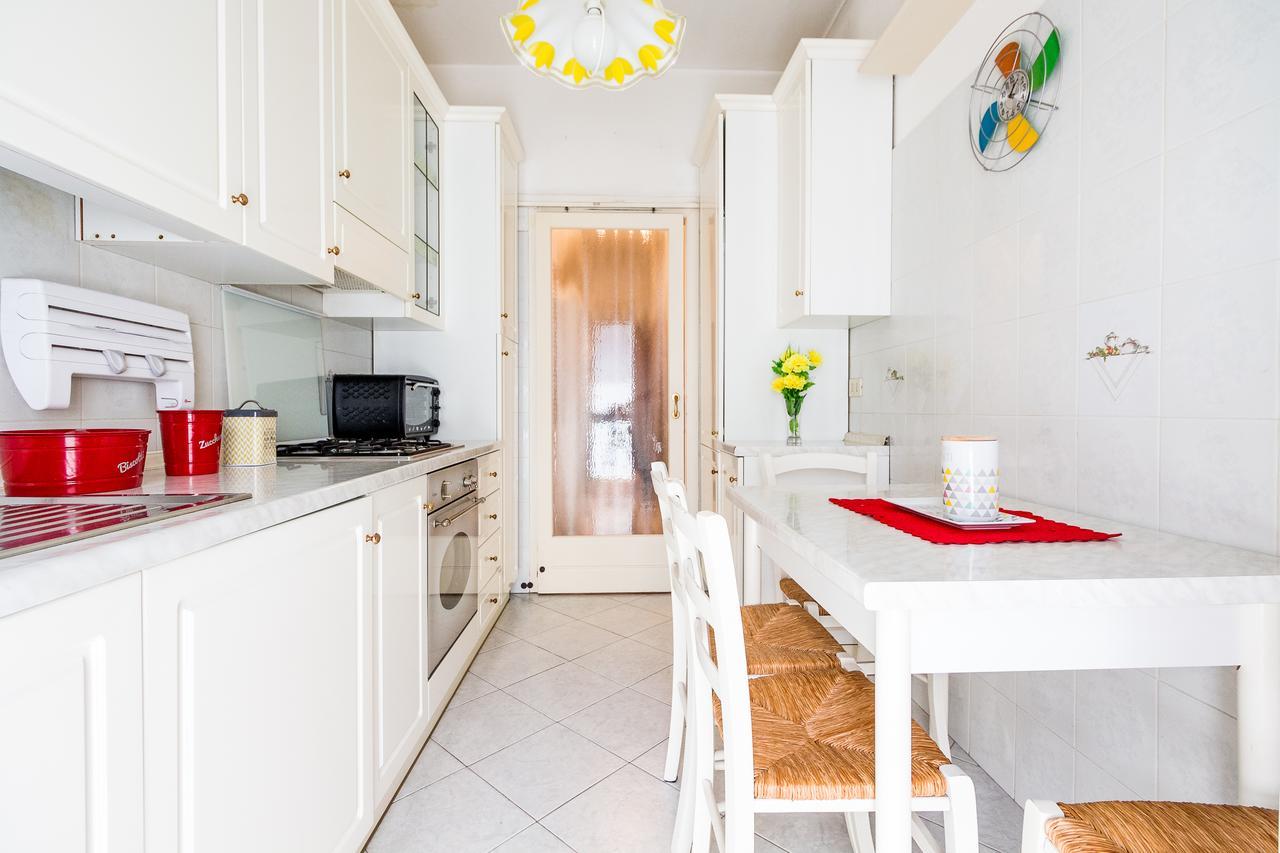 Appartement Alessia'S Flat- Darsena Porta Genova M2 à Milan Extérieur photo