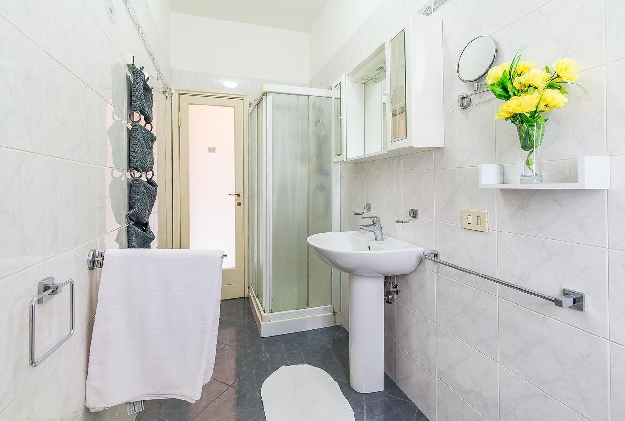 Appartement Alessia'S Flat- Darsena Porta Genova M2 à Milan Extérieur photo